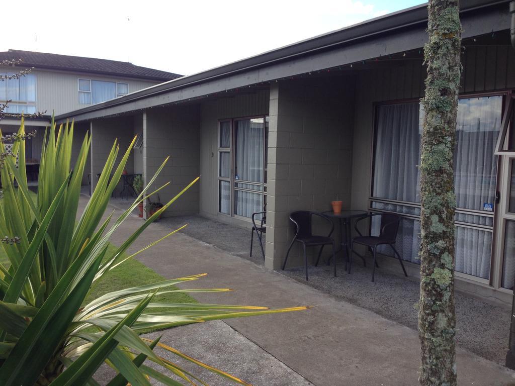 Thornton Lodge Motel Waipukurau Exterior photo