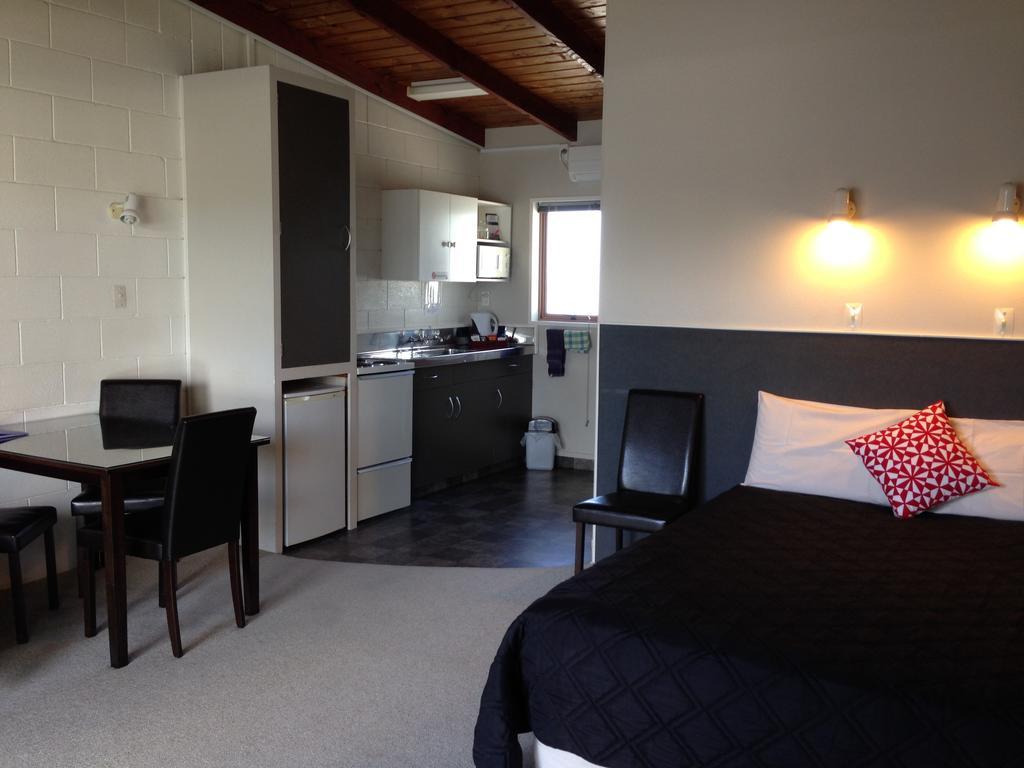 Thornton Lodge Motel Waipukurau Exterior photo