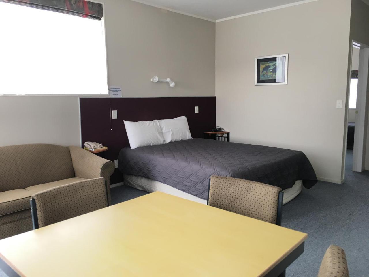 Thornton Lodge Motel Waipukurau Exterior photo