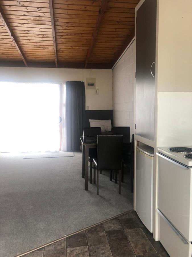 Thornton Lodge Motel Waipukurau Exterior photo